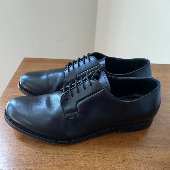 Prada Men\'s Black Leather Shoes. main image 7
